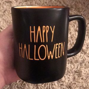 Rae Dunn Black Happy Halloween mug.